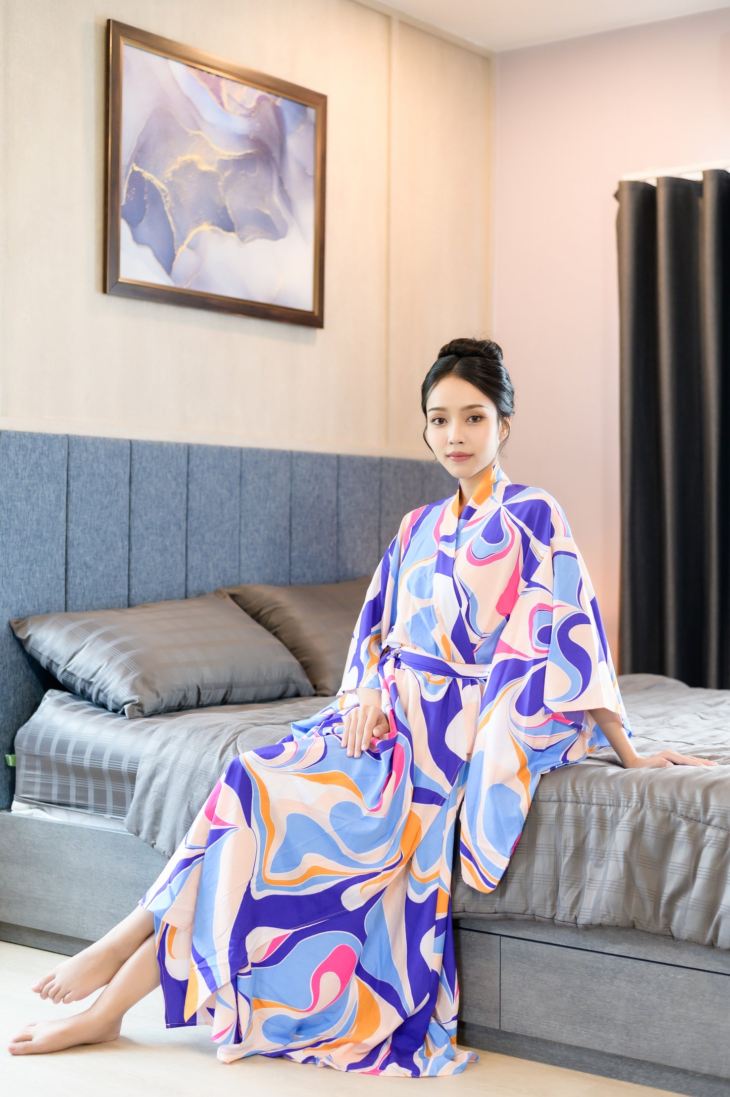 NA'RAK Women's Yukata Kimono Robe : Blue/Gold/Brown Swirls