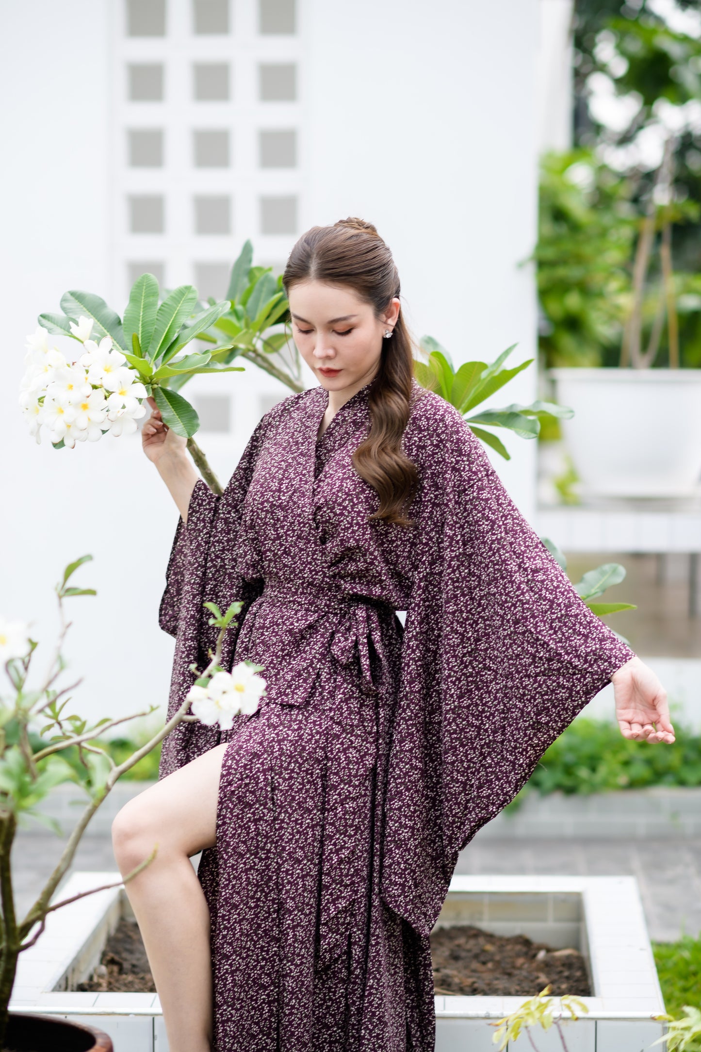 NA'RAK Women's Yukata Kimono Robe : Purple/White Floral Branch