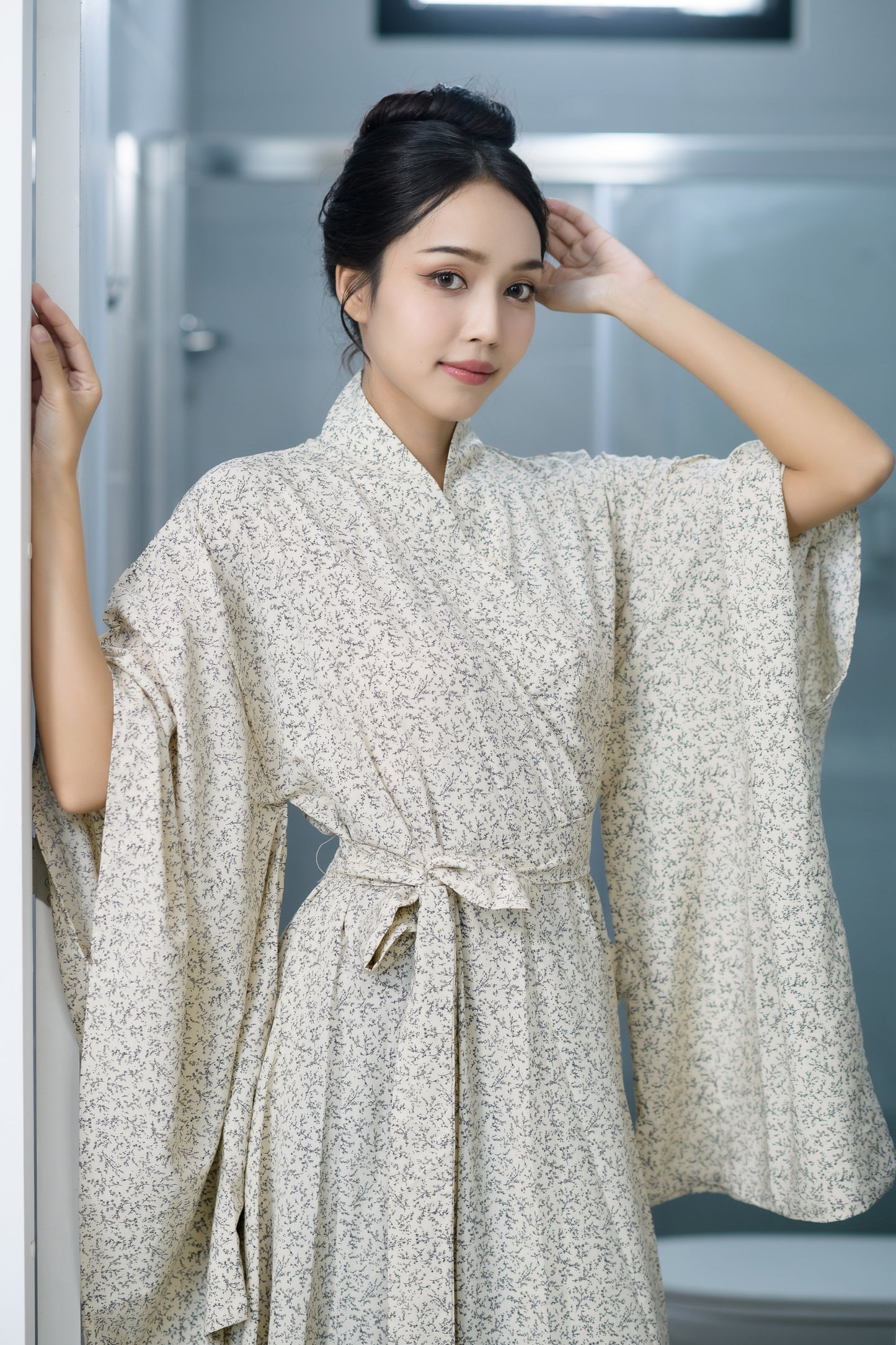 NA'RAK Women's Yukata Kimono Robe : Cream/Brown Floral Branch