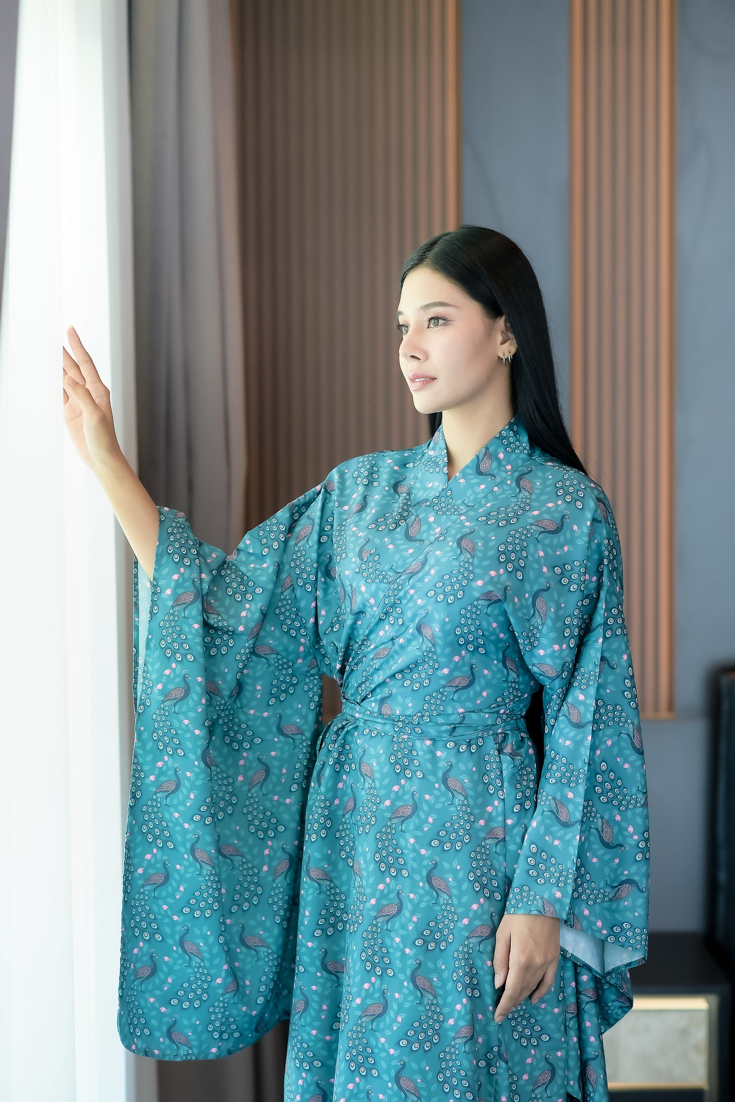 NA'RAK Women's Yukata Kimono Robe : Blue Peacock