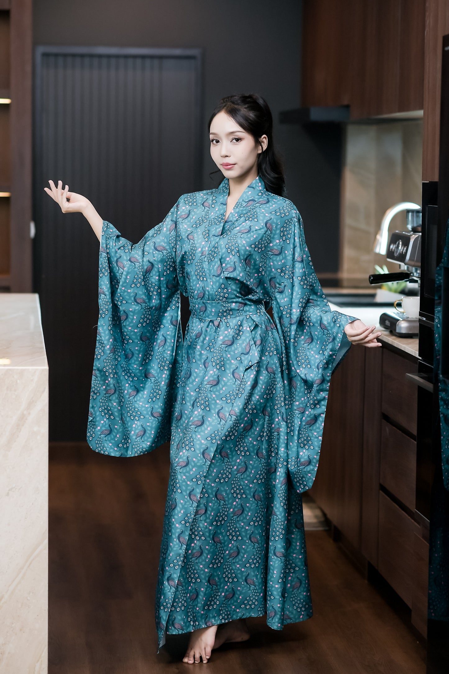 NA'RAK Women's Yukata Kimono Robe : Blue Peacock